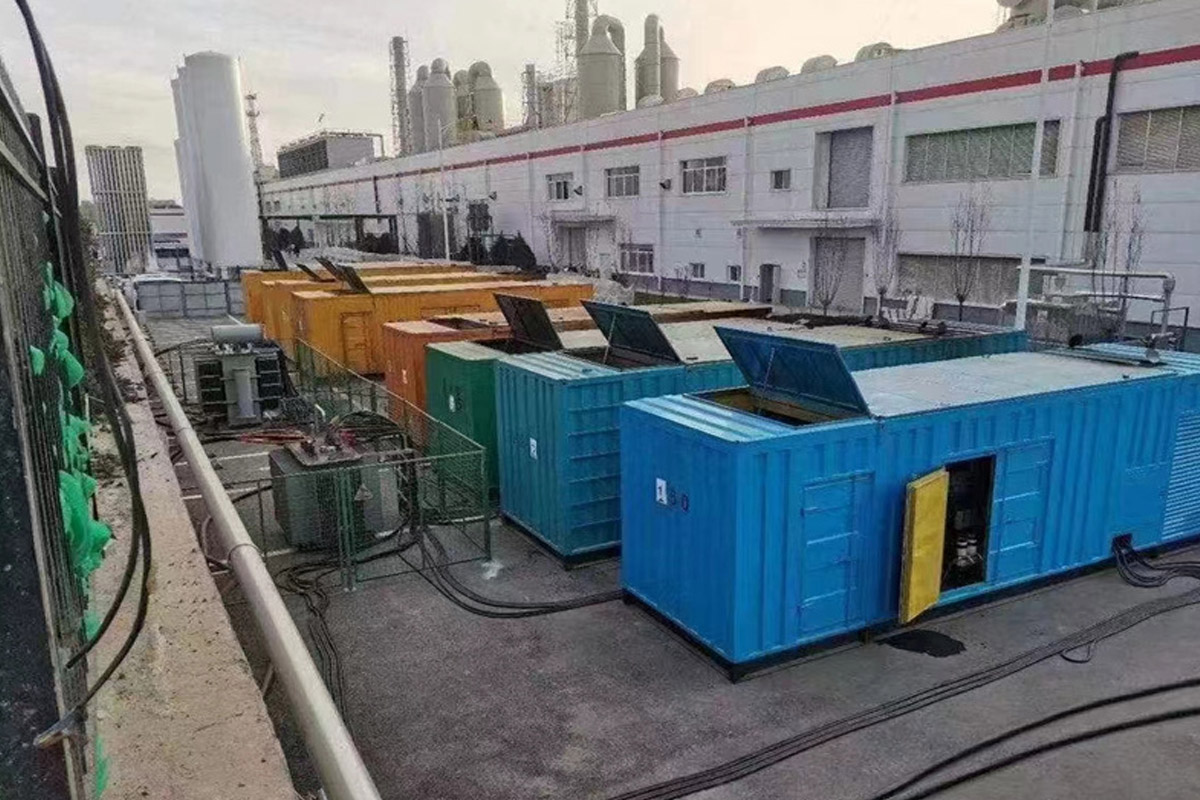 久治发电机租赁施工现场